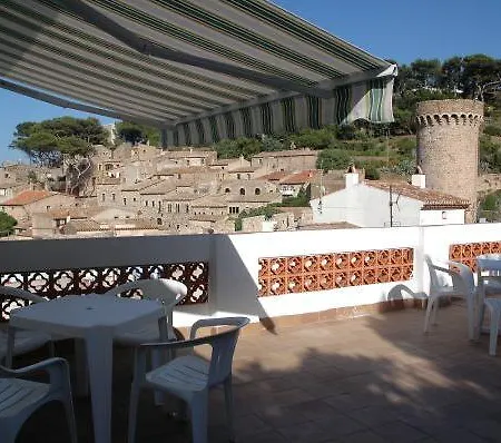 Fonda Lluna Guest house