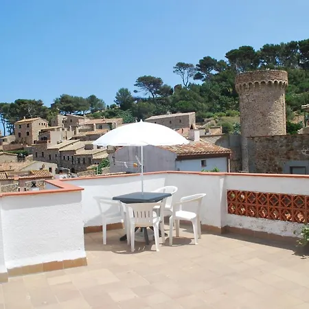 Fonda Lluna Guest house